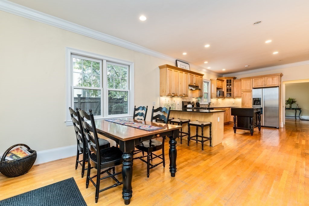 44 Marion Road Watertown, MA 02472 - Photo 19 of 42