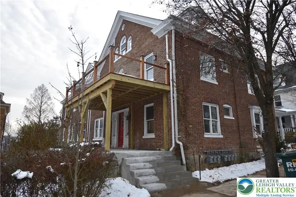 $2,000 | 310 March Street, Unit 1, Easton, PA 18042