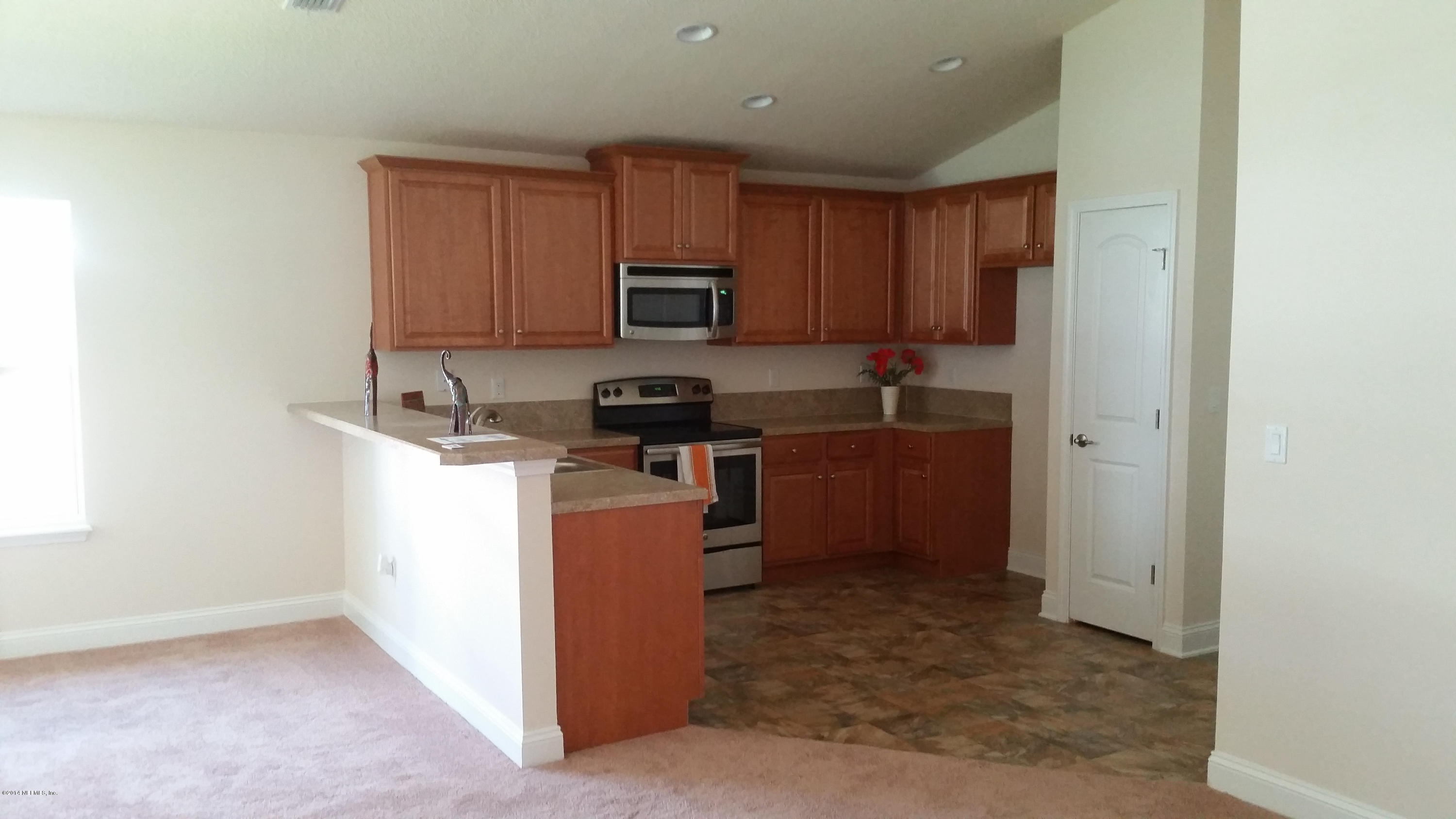 5713 Round Table Road Jacksonville, FL 32254 - Photo 4 of 18 20140630_164701