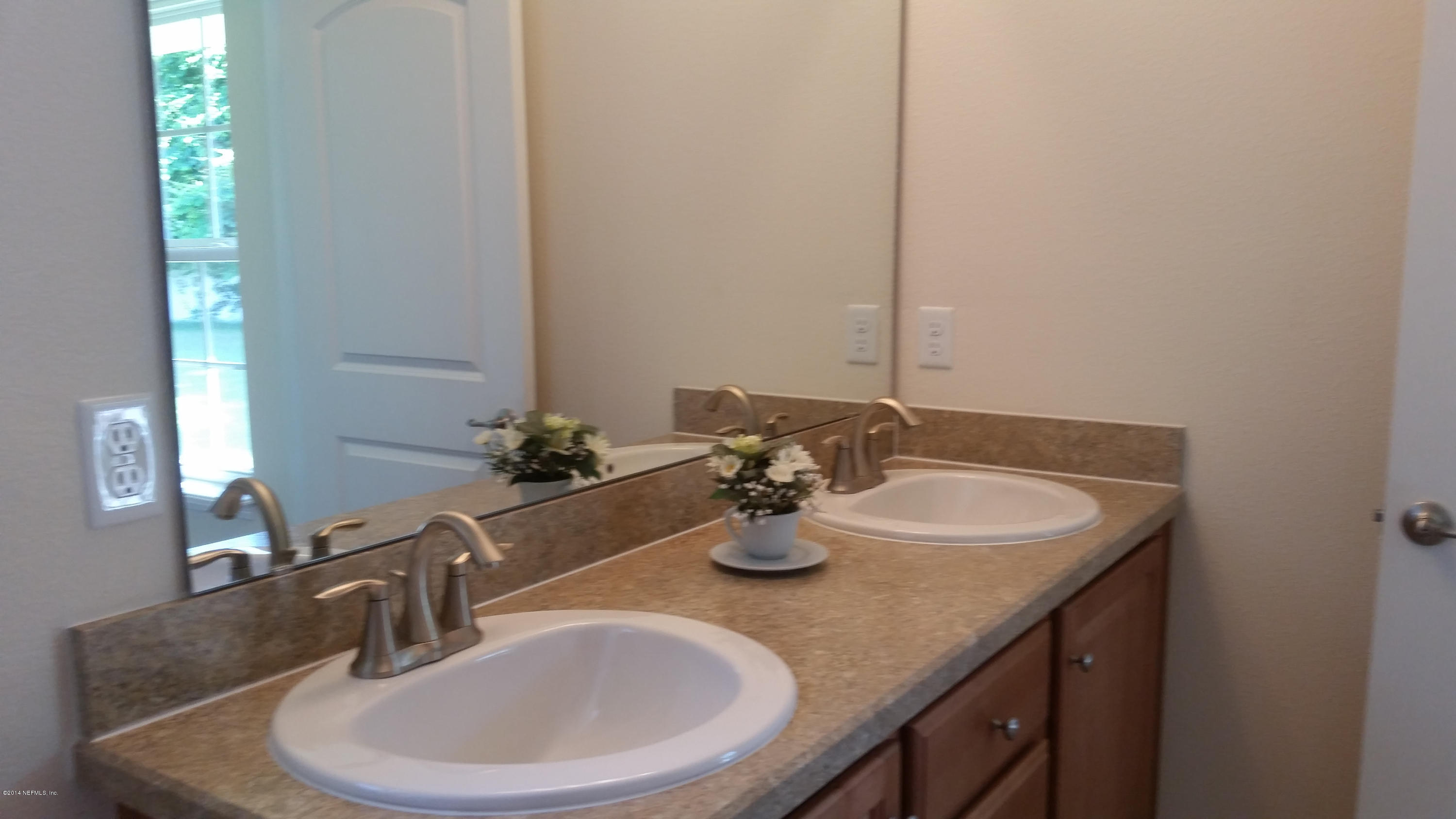 5713 Round Table Road Jacksonville, FL 32254 - Photo 8 of 18 20140630_165324