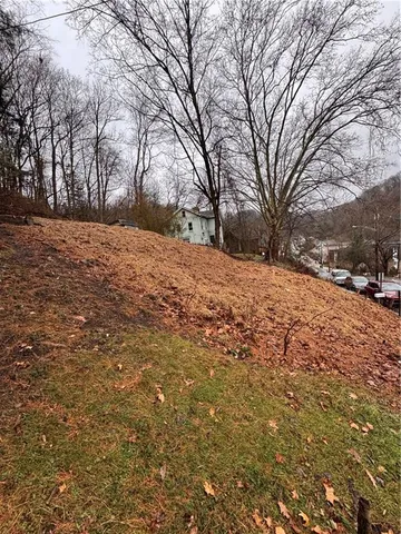 a view of snow covered in snow