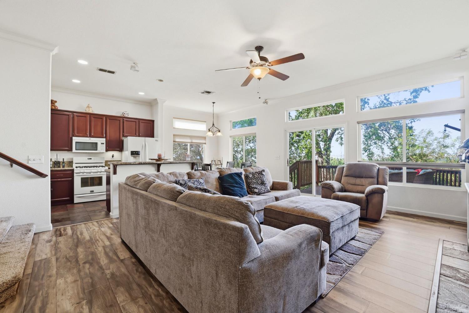 5512 Butte View Court Rocklin, CA 95765 - Photo 3 of 26