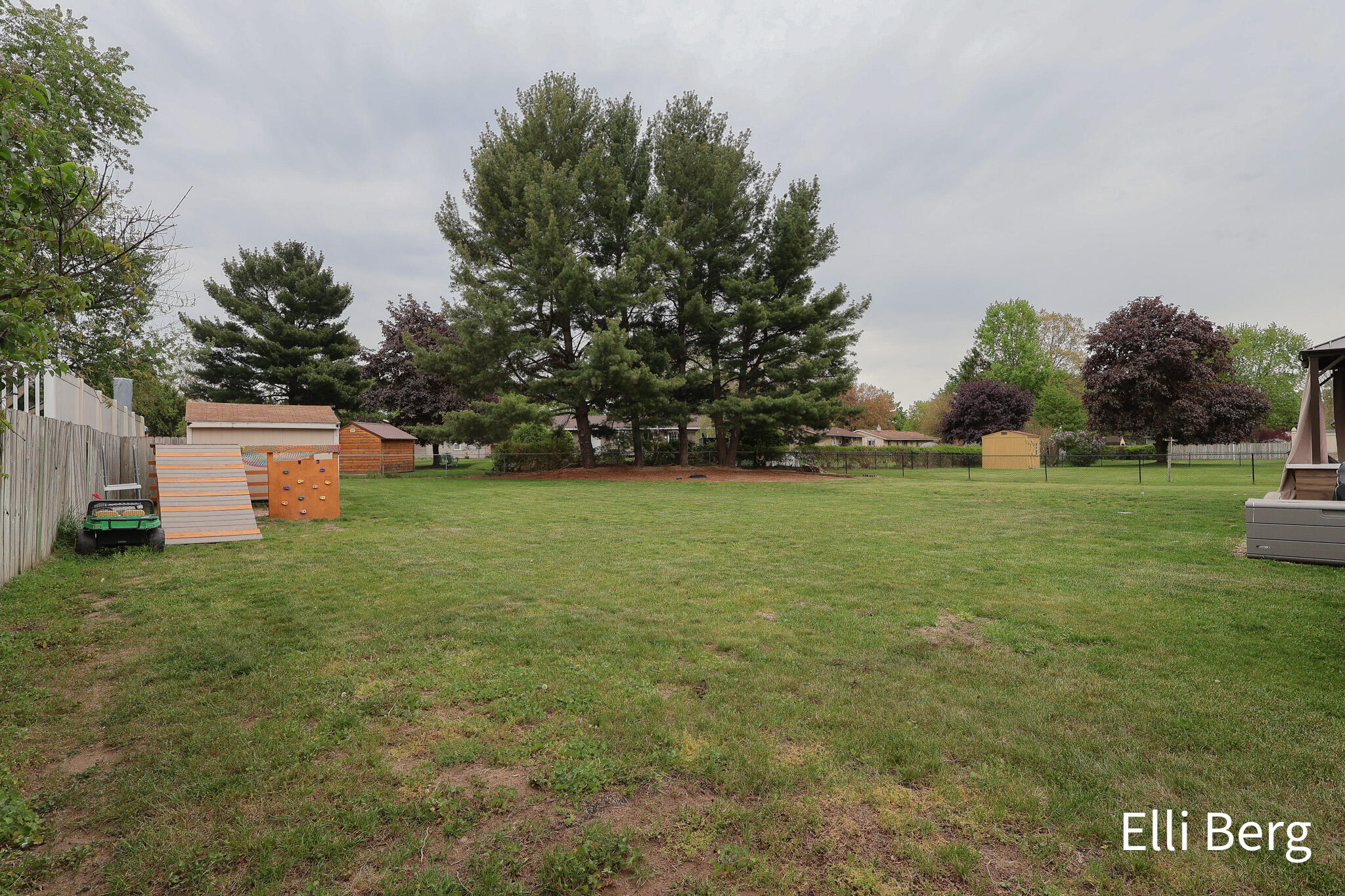 8742 Shadowbrook Drive Jenison, MI 49428 - Photo 29 of 34 IMG_4973