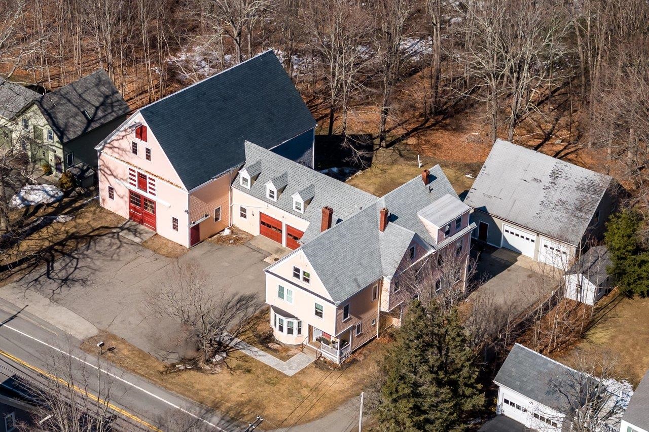 221 Atlantic Avenue North Hampton, NH 03862 - Photo 12 of 37