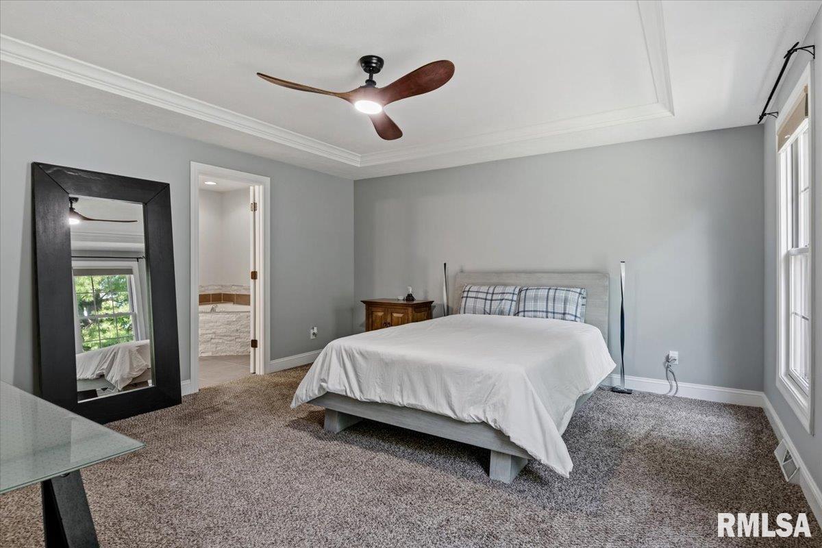 202 Huntington Road Chatham, IL 62629 - Photo 22 of 49
