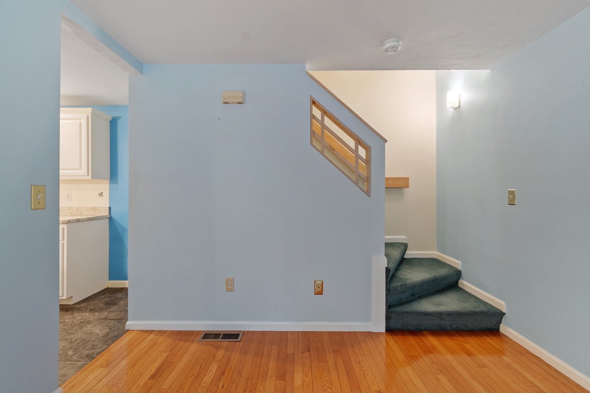 175 Littleton Road, Unit B4 Chelmsford, MA 01824 - Photo 29 of 42 Gallery Image 29