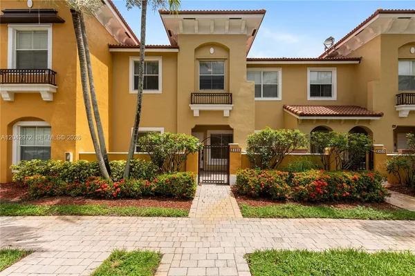 $2,700 | 3405 Merrick Court, Unit 1209, Margate, FL 33063