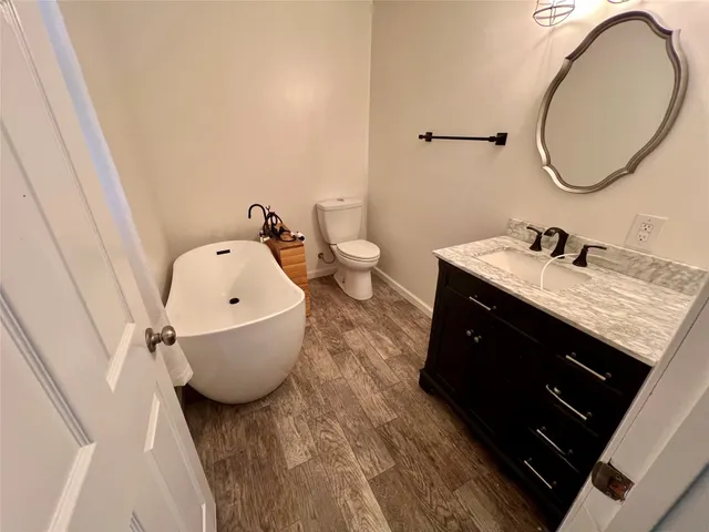 $1,850 | 795 Vogel Drive, Lockhart, TX 78644