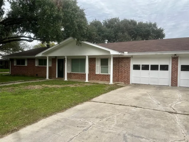 $1,850 | 795 Vogel Drive, Lockhart, TX 78644