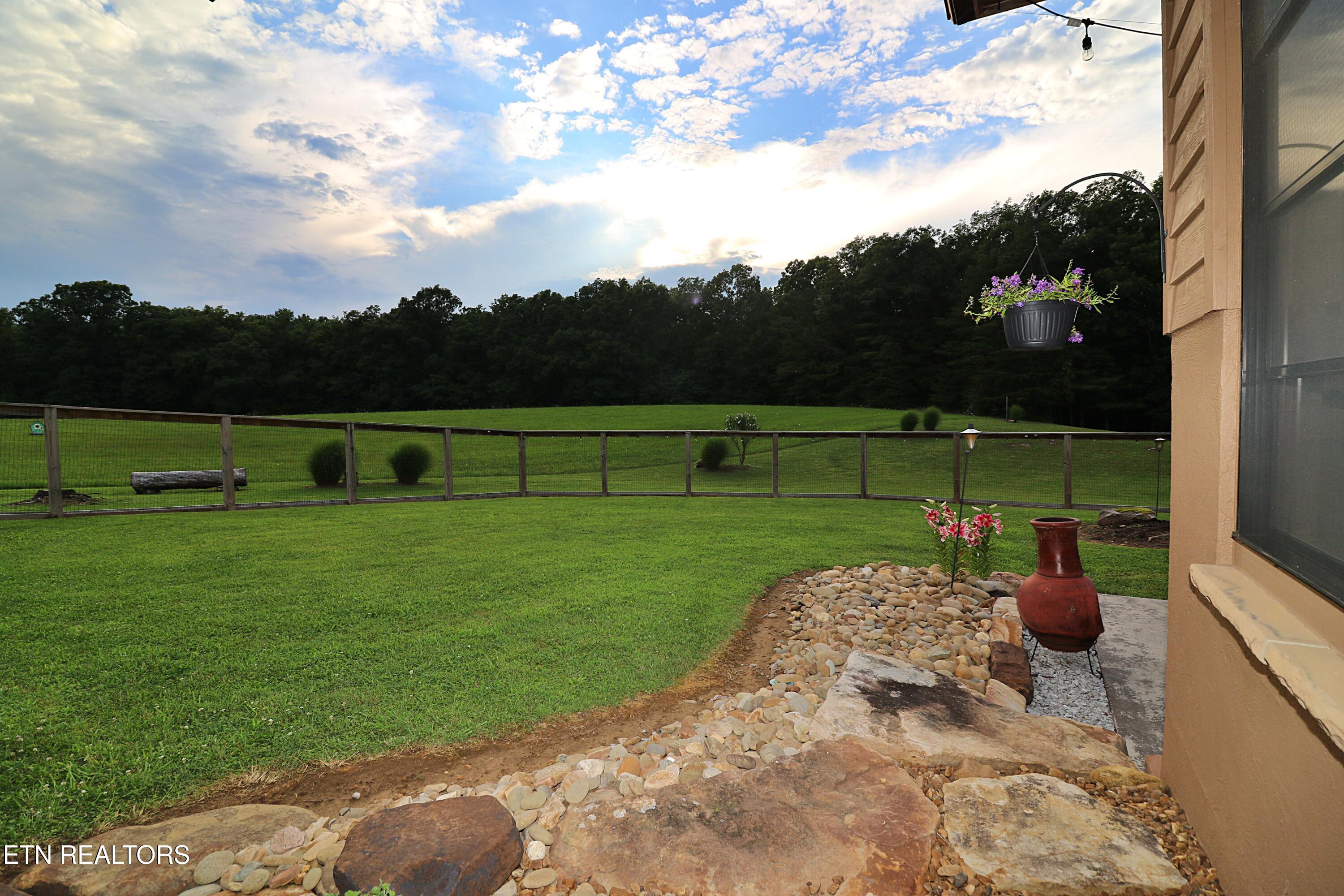 2171 Pine Hill Road Winfield, TN 37892 - Photo 44 of 60 094A3755