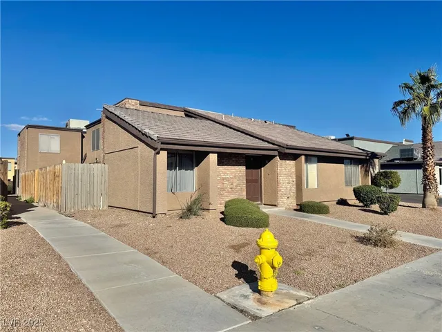 $1,800 | 1424 Santa Anita Drive, Unit D, Las Vegas, NV 89119