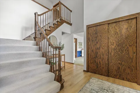 $575,000 | N10-w27274 Rolling Ridge Drive, Waukesha, WI 53188