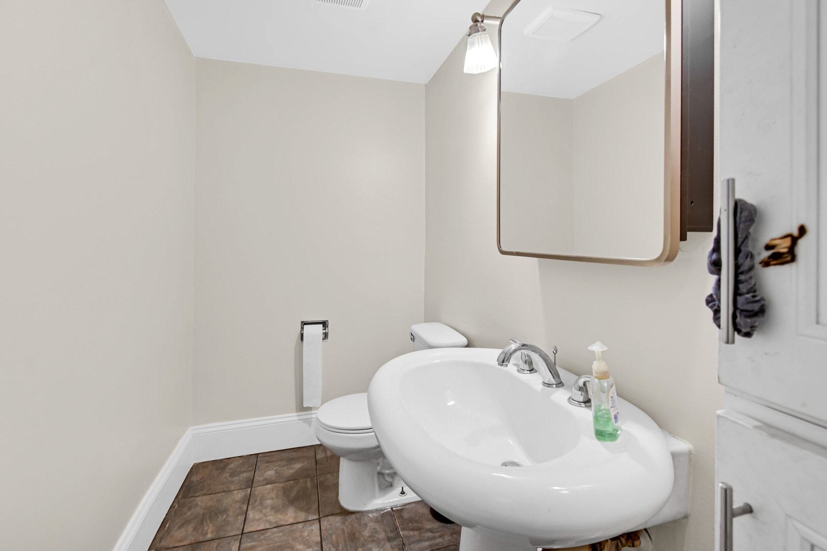 228 East Bailey Road, Unit A Naperville, IL 60565 - Photo 12 of 23