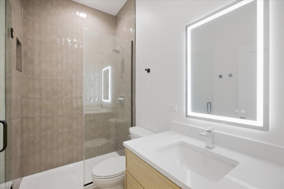 1313 West Taylor Street, Unit 3R Chicago, IL 60607 - Photo 13 of 17 Gallery Image 13