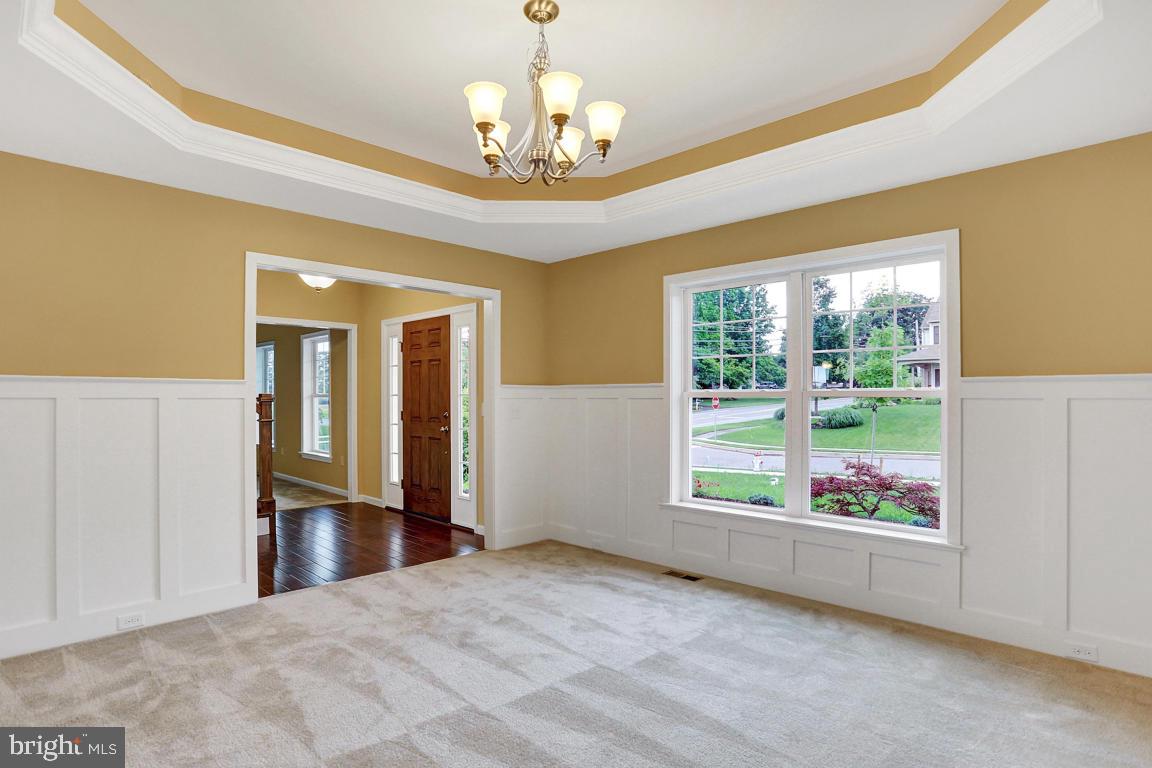 2 Sensenich Drive, Unit 7 Lititz, PA 17543 - Photo 4 of 21 Gallery Image 4