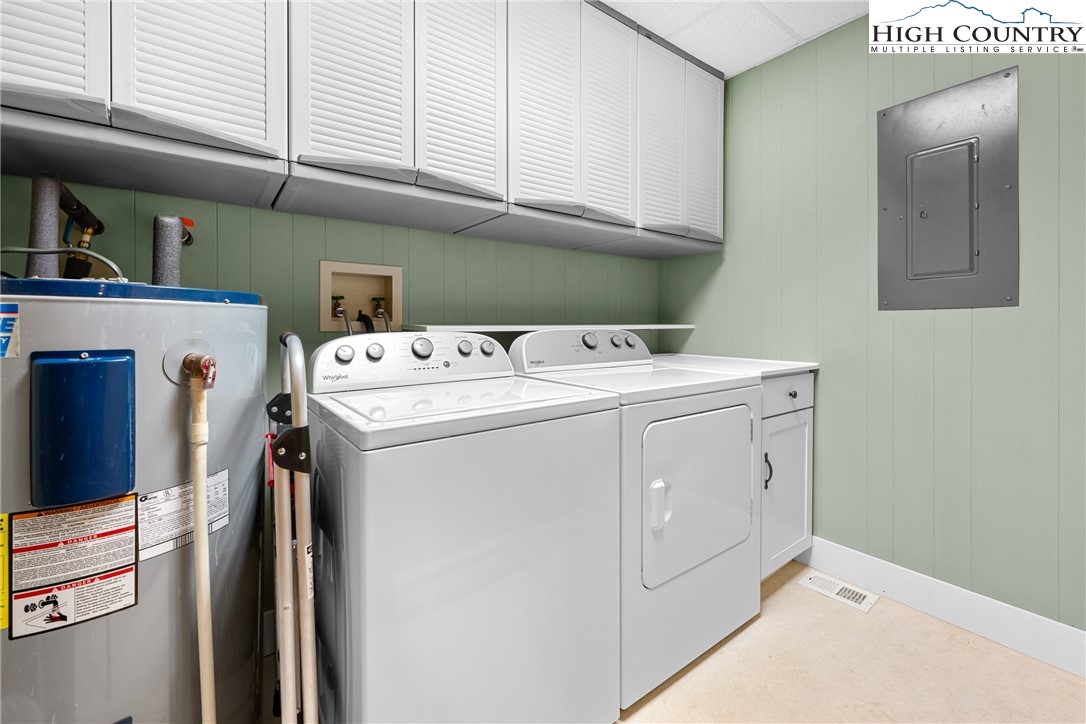 121 Hollow Tree Road Beech Mountain, NC 28604 - Photo 23 of 25