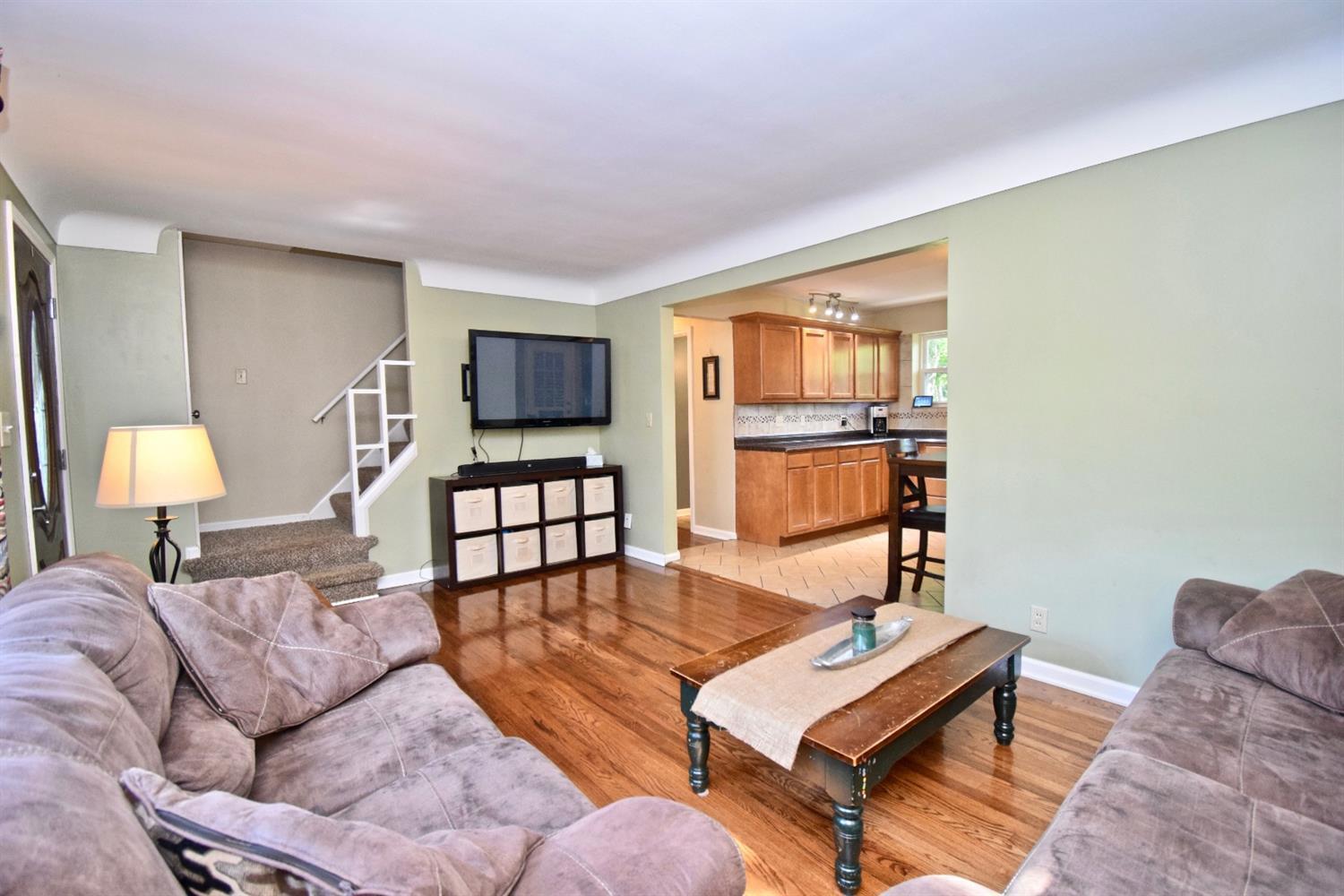 3552 Reemelin Road Cincinnati, OH 45211 - Photo 2 of 17 Gallery Image 2
