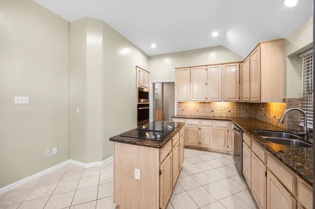 $2,400 | 17219 Crown Meadow Court, Houston, TX 77095