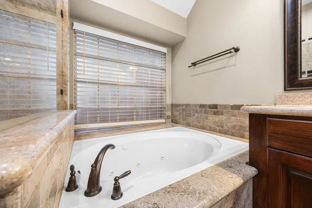 $2,400 | 17219 Crown Meadow Court, Houston, TX 77095