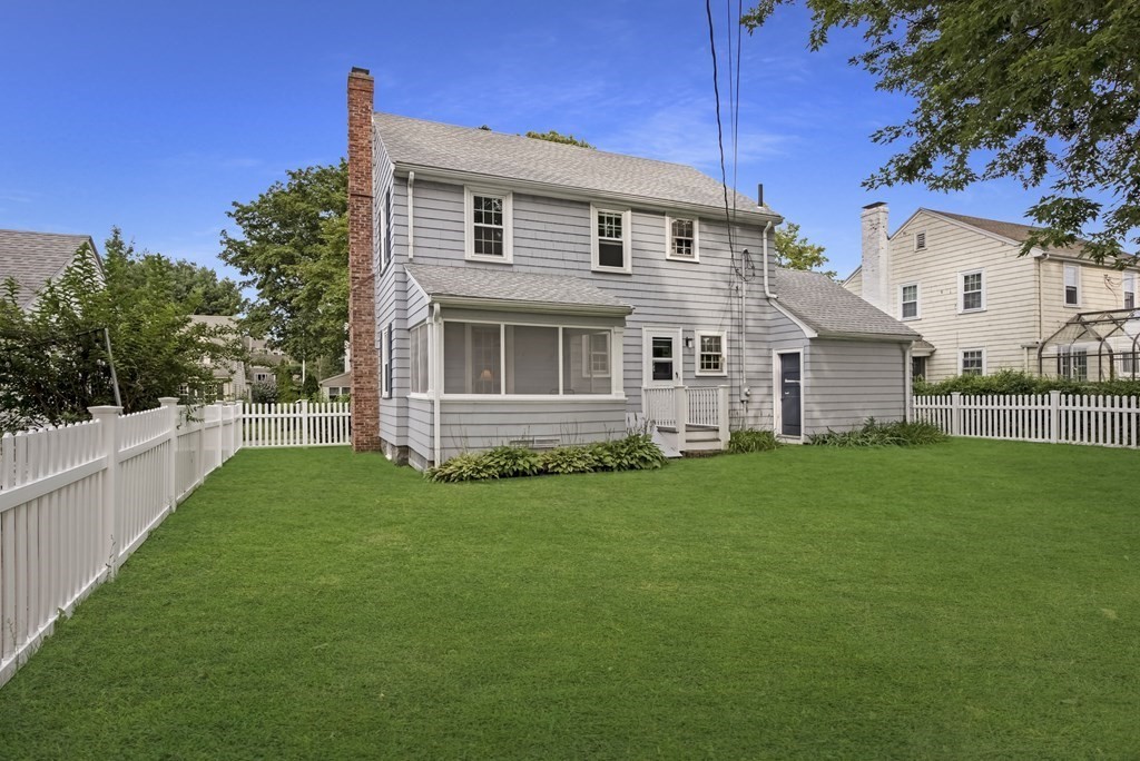 41 Sevinor Road Marblehead, MA 01945 - Photo 29 of 30 a view of a house with backyard and garden