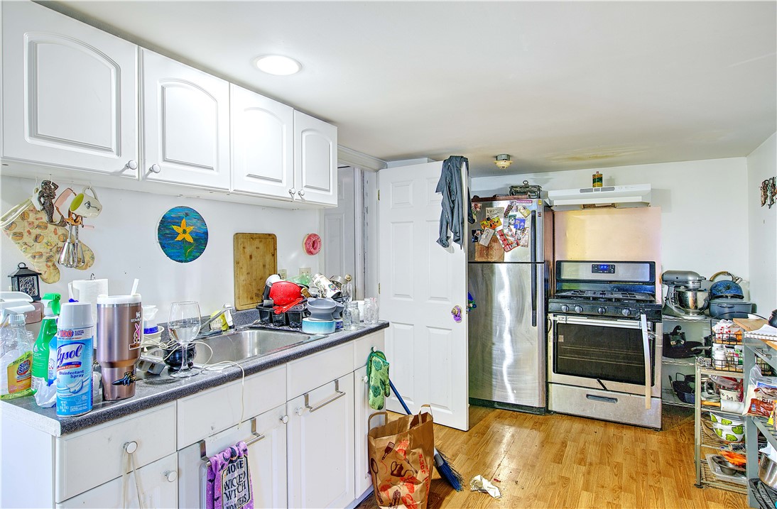 84 Transit Street Providence, RI 02906 - Photo 17 of 47