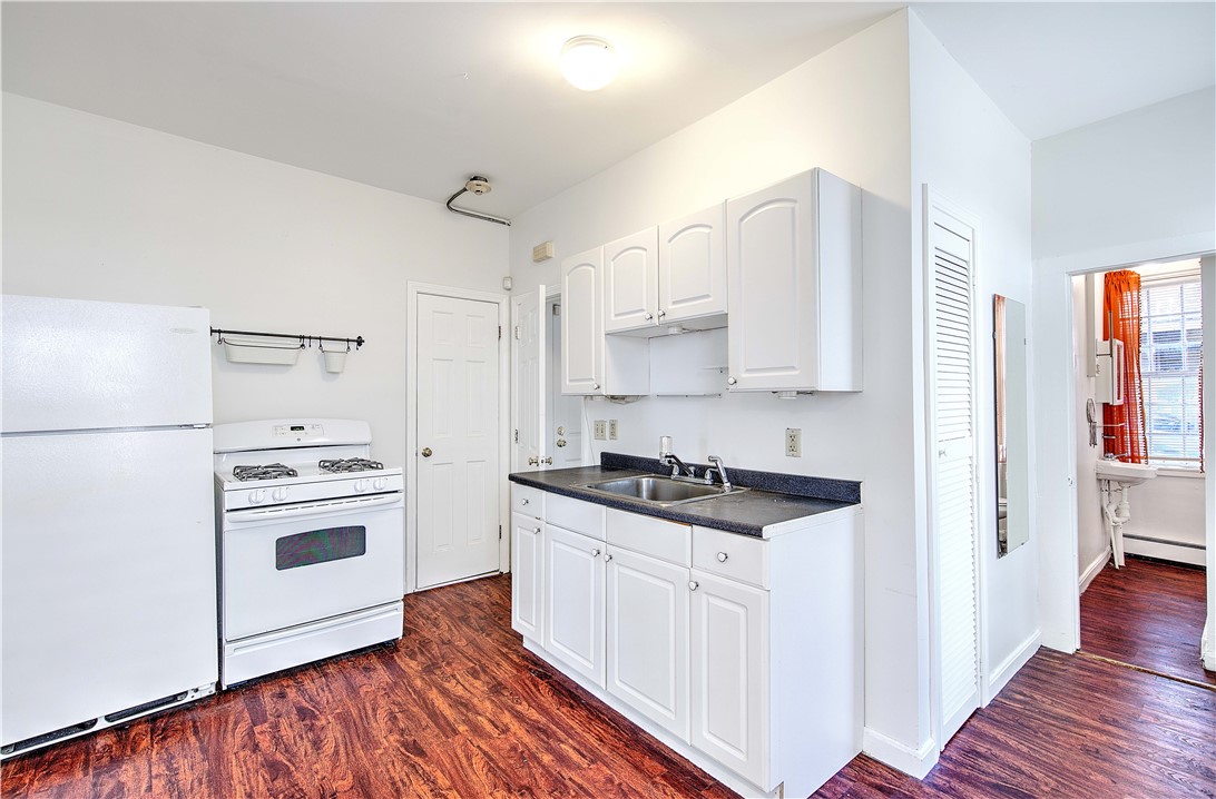 84 Transit Street Providence, RI 02906 - Photo 10 of 47