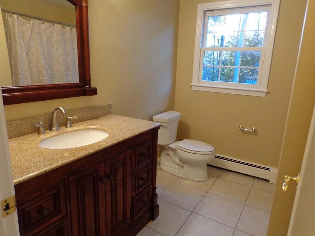 33 Robin Road Norfolk, MA 02056 - Photo 21 of 24 Gallery Image 21