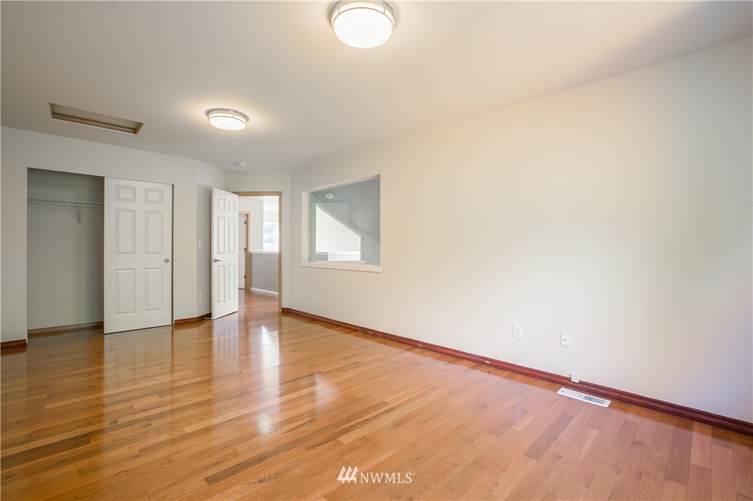 18824 19th Drive Southeast Bothell, WA 98012 - Photo 20 of 25 Gallery Image 20