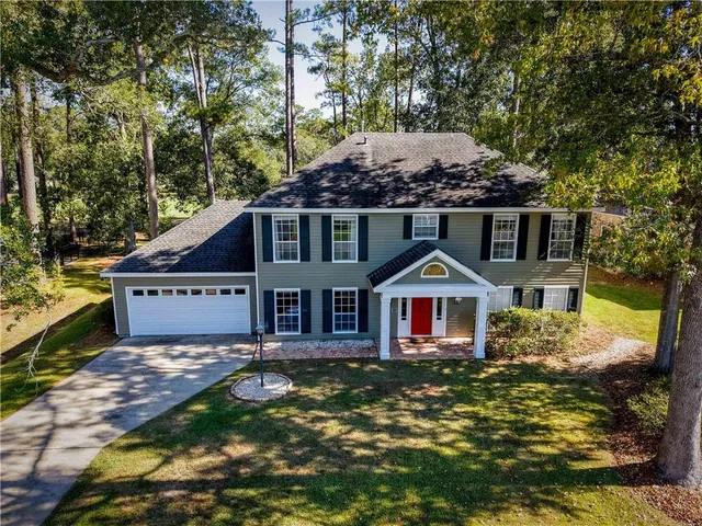 $520,000 | 683 Bocage Lane, Mandeville, LA 70471