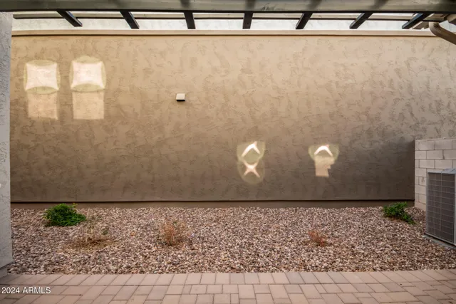 $519,000 | 2511 South Entwistle Street, Gilbert, AZ 85295