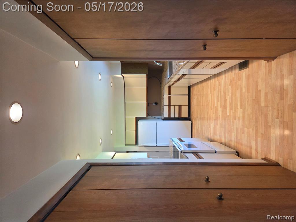 3296 Swarthout Road Pinckney, MI 48169 - Photo 9 of 33 Gallery Image 9