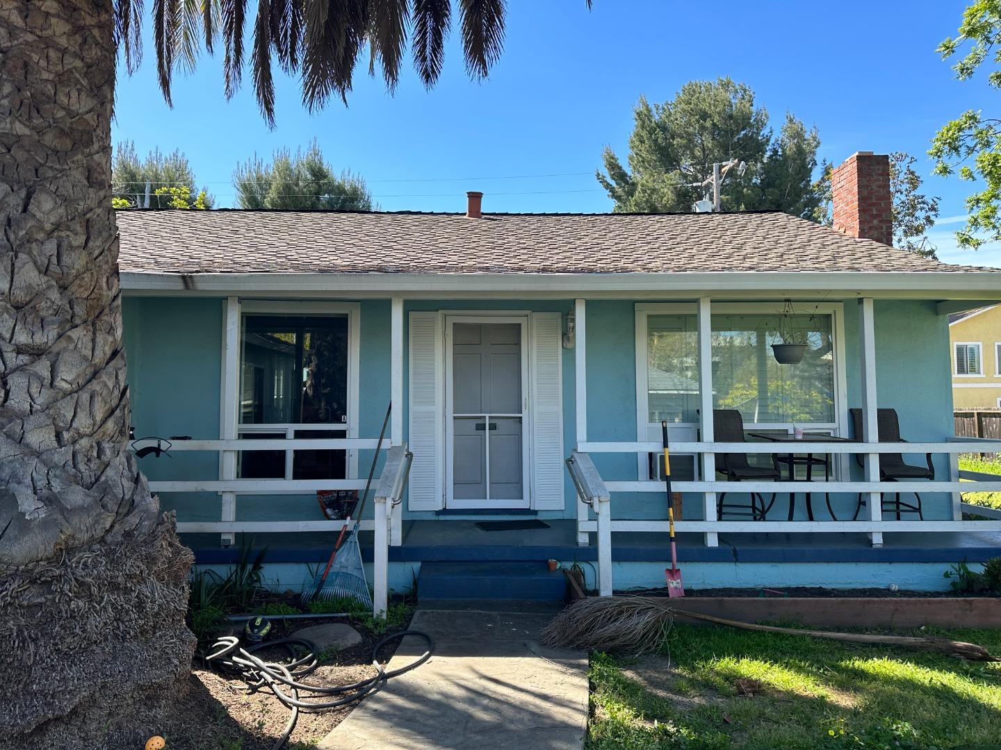 2986 Moorpark Avenue San Jose, CA 95128 - Photo 2 of 8 a front view of a house with garden