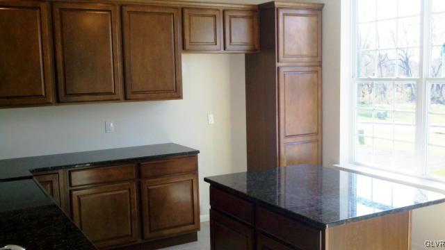 1884 Alex Road Easton, PA 18040 - Photo 8 of 14 Gallery Image 8