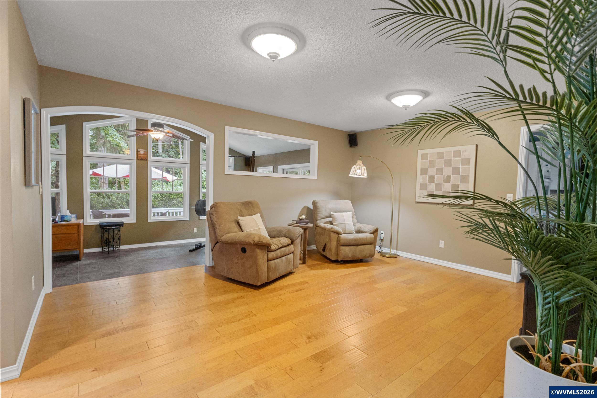 3080 Northwest Kingston Way Albany, OR 97321 - Photo 15 of 30