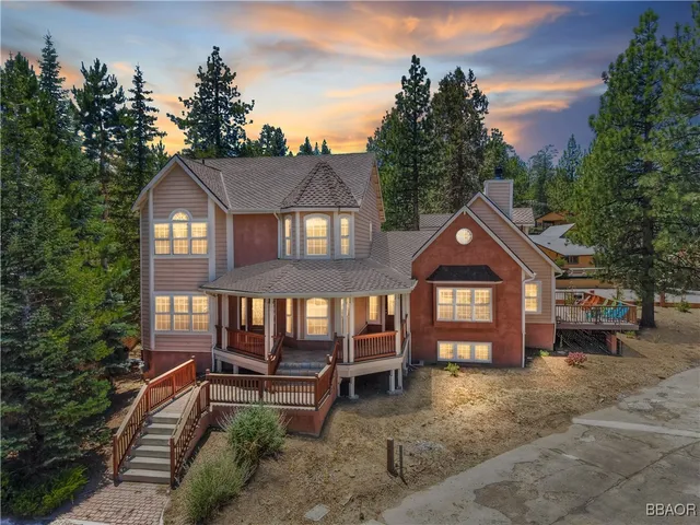 $976,800 | 494 Lakeview Court, Big Bear Lake, CA 92315