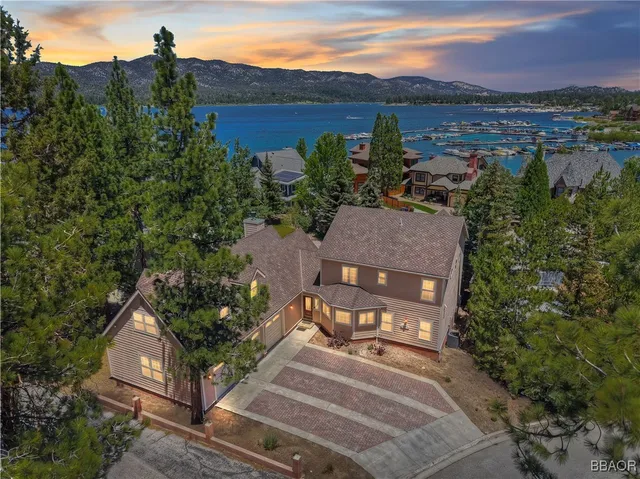 $976,800 | 494 Lakeview Court, Big Bear Lake, CA 92315