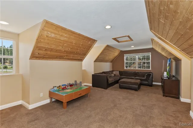 $976,800 | 494 Lakeview Court, Big Bear Lake, CA 92315