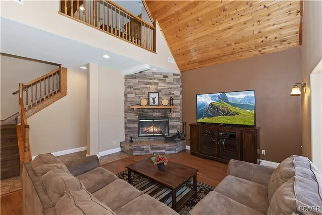 $976,800 | 494 Lakeview Court, Big Bear Lake, CA 92315