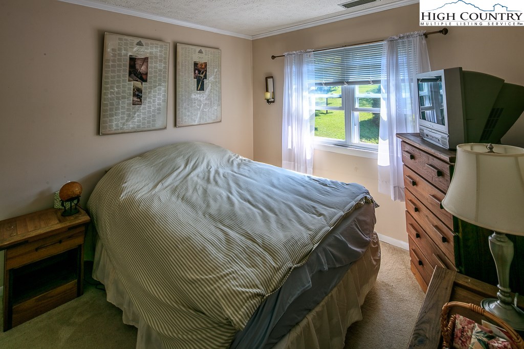 165 Meadow Ridge Road, Unit 8 Boone, NC 28607 - Photo 28 of 33 Gallery Image 28