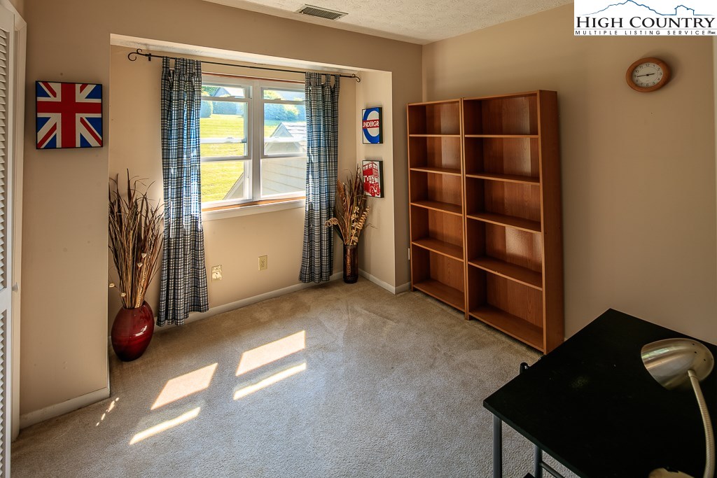 165 Meadow Ridge Road, Unit 8 Boone, NC 28607 - Photo 30 of 33 Gallery Image 30