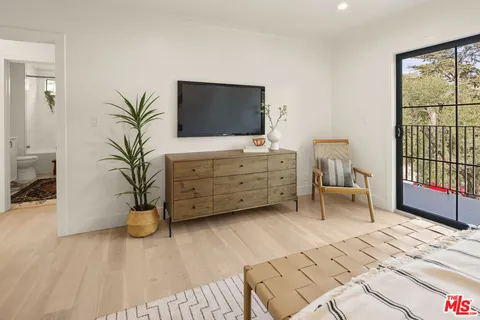 $2,495,000 | 3289 Kelton Avenue, Los Angeles, CA 90034