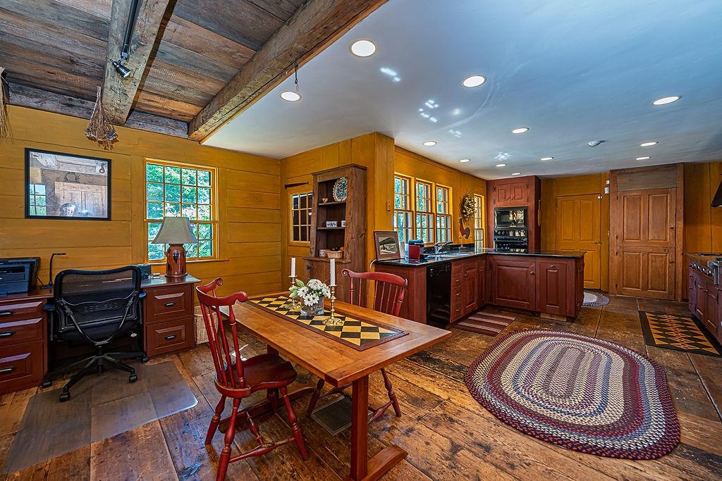 1763 Province Road Gilmanton, NH 03237 - Photo 28 of 60