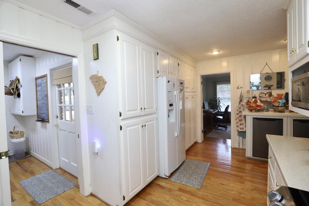 450 Ulmer Street Elloree, SC 29047 - Photo 23 of 117