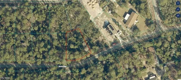 $19,000 | 9037-1191-39 Fisher Court, Ocklawaha, FL 32179
