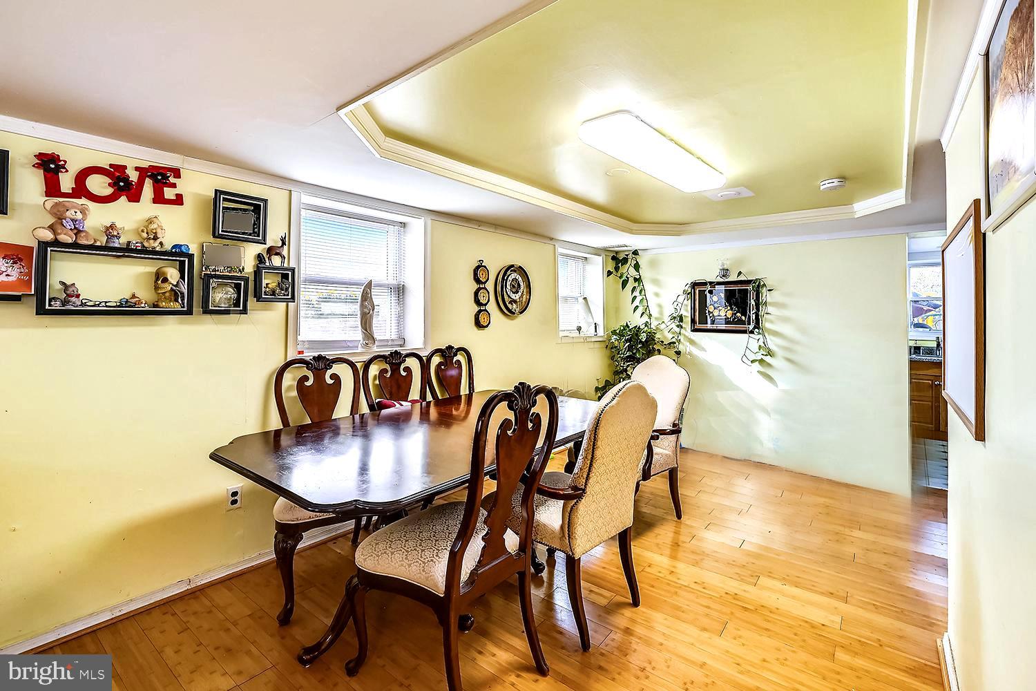 1628 Oldtown Road Edgewater, MD 21037 - Photo 15 of 40 Adjoining Kitchen for Ease of Serving