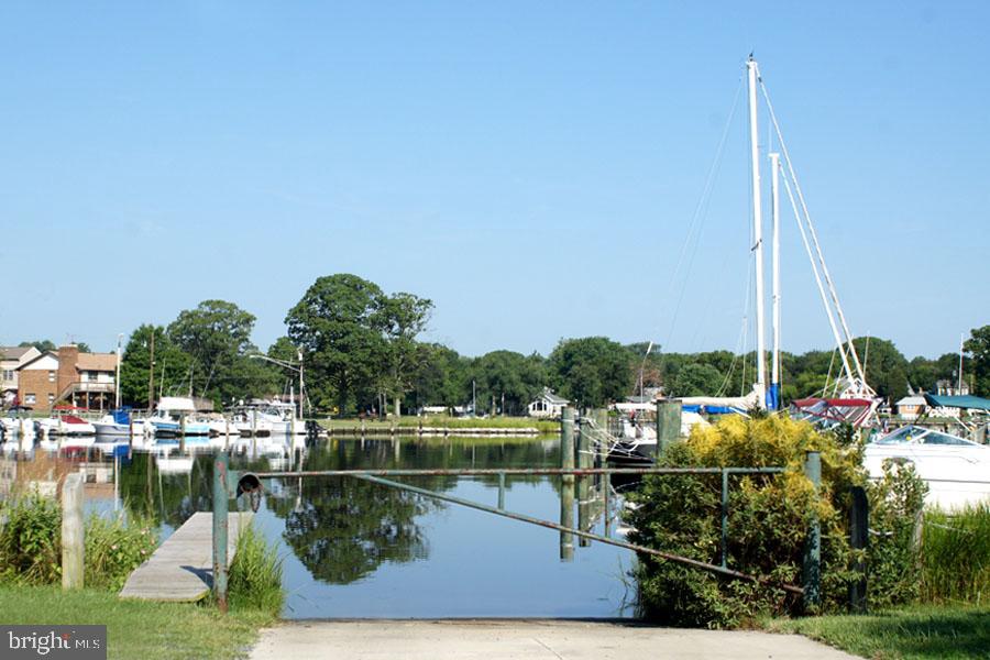 1628 Oldtown Road Edgewater, MD 21037 - Photo 31 of 40 Community Boat Ramp / Small Craft Launch!