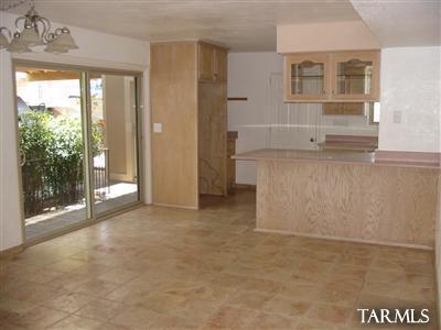 2170 West Rainbow Ridge Road Tucson, AZ 85745 - Photo 5 of 13