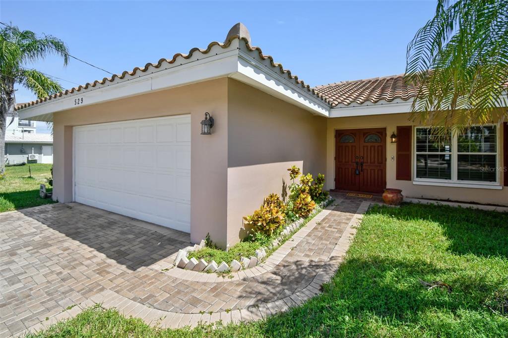 529 Johns Pass Avenue Madeira Beach, FL 33708 - Photo 11 of 100