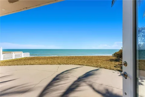 $1,780,000 | 9556 Doubloon Drive, Vero Beach, FL 32963