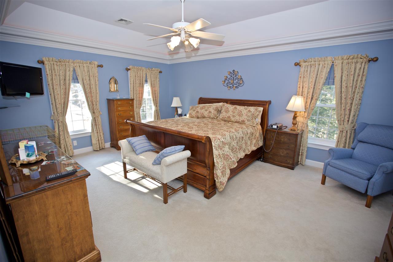123 Powder Hill Road Bedford, NH 03110 - Photo 22 of 38 Gallery Image 22